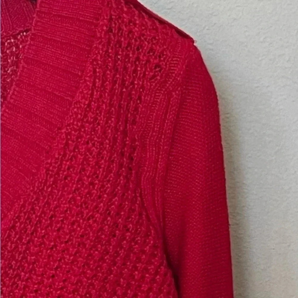 DKNY RED V NECK KNIT SWEATER SIZE MEDIUM - Picture 8 of 13
